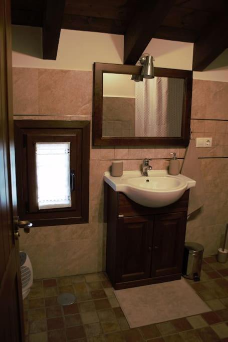 La Casa 44, Con Spa Opcional Sariego Exterior photo